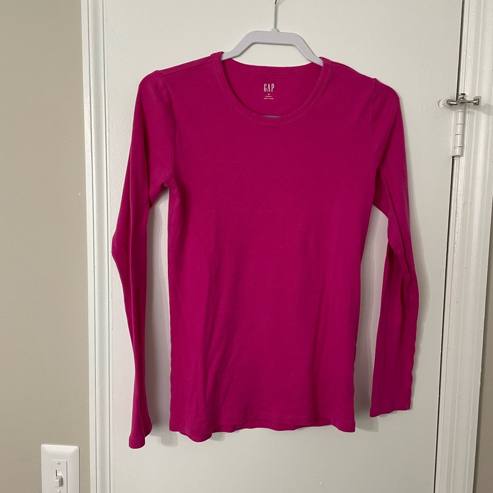 GAP Pink Long Sleeve Shirt Size M